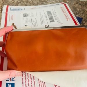 Hobo Lauren Clutch Wallet- NWT